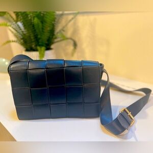 Navy Leather Basketweave Shoulder Strap Handbag